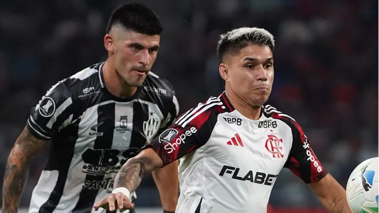 Flamengo precisa de uma vitória para avançar na Copa Libertadores (Photo by Joaquín Camiletti)
