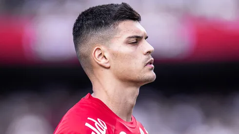 Gabriel Brazão recebeu sondagens de vários clubes da Europa e alerta Santos