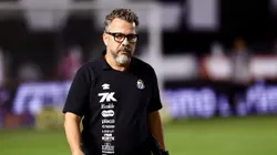 Cléber Xavier acompanha equipe do Santos - Foto: Marcello Zambrana/AGIF