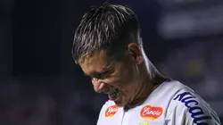 Soteldo voltou a ser baixa por contusão no Santos