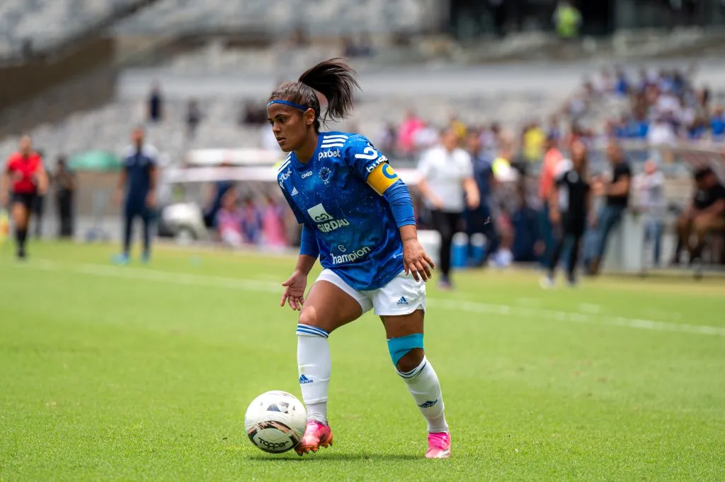 Jogadora Cruzeiro. Alessandra Torres/AGIF