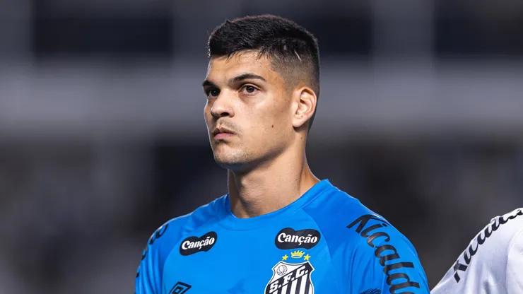 Brazão foi um dos poucos do Santos que passaram 'ilesos' em eliminação na Copa do Brasil