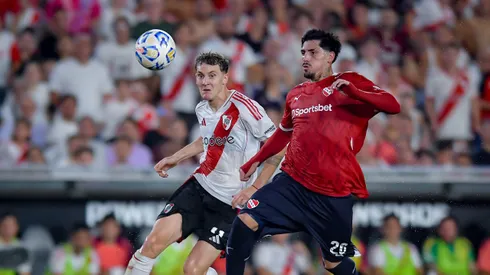 Zagueiro atua pelo clube argentino. Photo by Marcelo Endelli/Getty Images