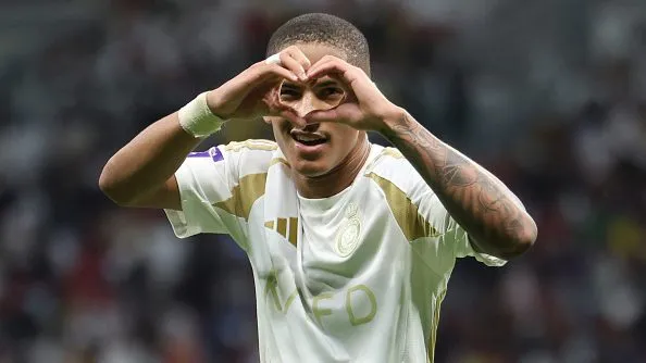 Ângelo comemorando. Foto: Yasser Bakhsh/Getty Images