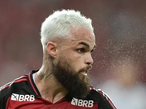 Após Michael, Flamengo decide vender meio-campista Evertton Araújo