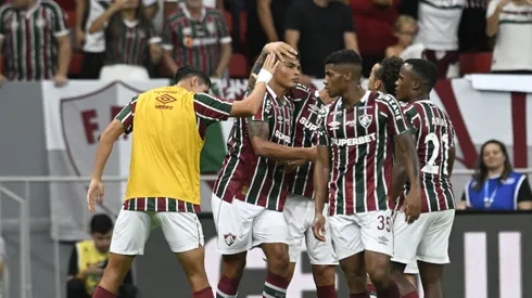 Thiago Silva, jogador do Fluminense, comemora seu gol durante partida contra o Vasco, pelo Campeonato Carioca. Foto: Mateus Bonomi/AGIF.