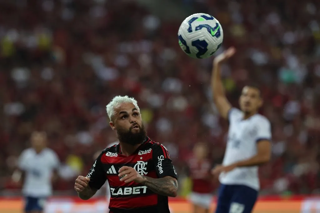 RIO DE JANEIRO, BRAZIL – MAY 10: Michael of Flamengo looks the ball during the match between Flamengo and Bahia as part of Brasileirao 2025 at Maracana Stadium on May 10, 2025 in Rio de Janeiro, Brazil. (Photo by Wagner Meier/Getty Images)