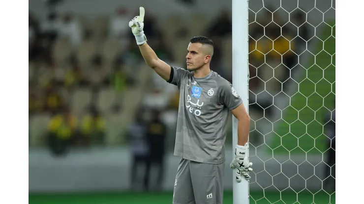 JEDDAH, SAUDI ARABIA - FEBRUARY 1: Marcelo Grohe of Al Kholood reacts during the Saudi Pro League match between Al Ittihad and Al Kholood at Prince Abduallah Al Faisal Stadium on February 1, 2025 in Jeddah, Saudi Arabia. (Photo by Yasser Bakhsh/Getty Images)