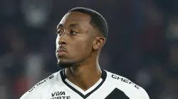 Luiz Gustavo, atualmente, é um dos zagueiros titulares do Vasco. Foto: Matheus Lima/Vasco.