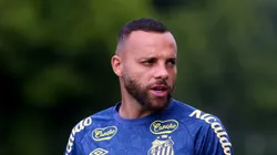 Guilherme tem contrato até o fim de 2027 no Peixe.