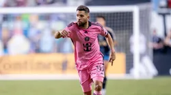Jordi Alba com a bola em partida diante do Philadelphia Union. Foto: ZUMA Press, Inc. / Alamy Stock Photo