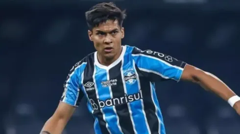 Arezo foi expulso pela Copa do Brasil. Foto: Lucas Uebel/Grêmio FBPA