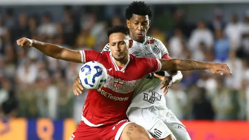 Gil jogador do Santos durante partida contra o CRB no estádio Vila Belmiro - Foto: Mauricio De Souza/AGIF