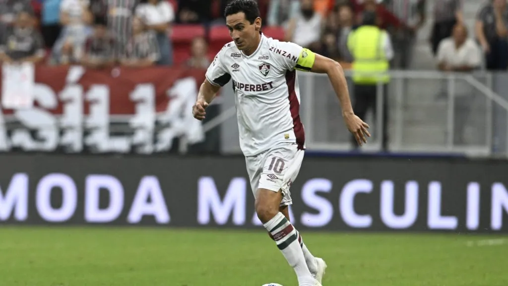 Ganso, jogador do Fluminense, durante partida contra o Aparecidense no estadio Mane Garrincha pelo campeonato Copa Do Brasil 2025. Foto: Mateus Bonomi/AGIF
