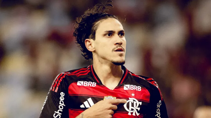 Pedro durante partida do Mengo contra o Botafogo-PB