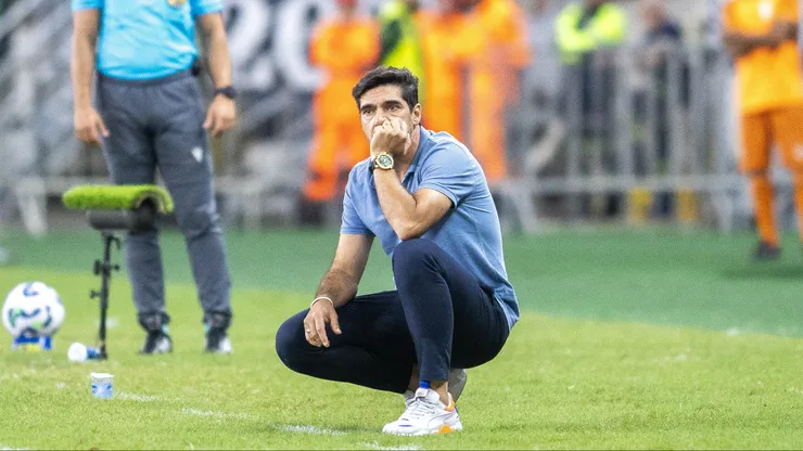 CE - FORTALEZA - 30/04/2025 - COPA DO BRASIL 2025, CEARA X PALMEIRAS - Abel Ferreira tecnico do Palmeiras durante partida contra o Ceara no estadio Arena Castelao pelo campeonato Copa Do Brasil 2025. Foto: Baggio Rodrigues/AGIF