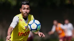SP - Sao Paulo - 25/04/2018 - Treino do Sao Paulo - Petros durante treino do Sao Paulo no CT Barra Funda. Foto: Marcello Zambrana/AGIF