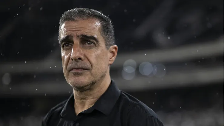 Renato Paiva, técnico do Botafogo