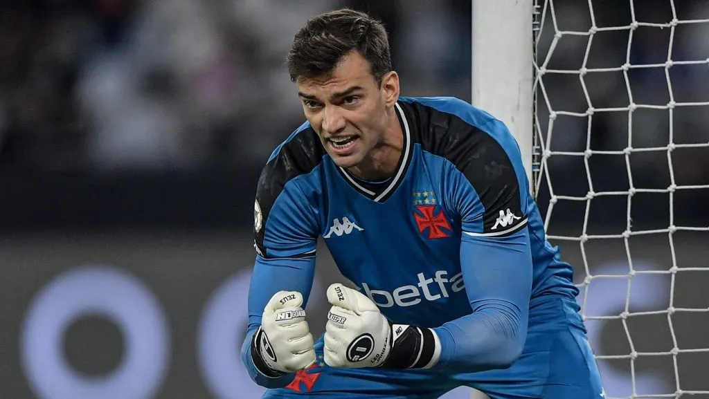 Léo Jardim no Vasco. Foto: Thiago Ribeiro/AGIF