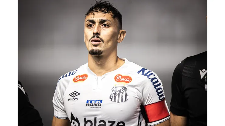 Diego Pituca, do Santos, foi alvo de proposta oficial do Grêmio para a janela