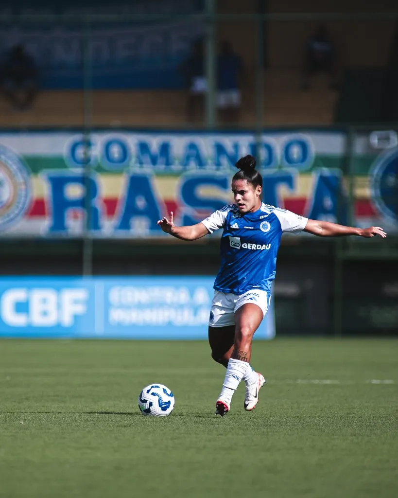 Jogadora Cruzeiro. Foto: Gustavo Martins/Cruzeiro