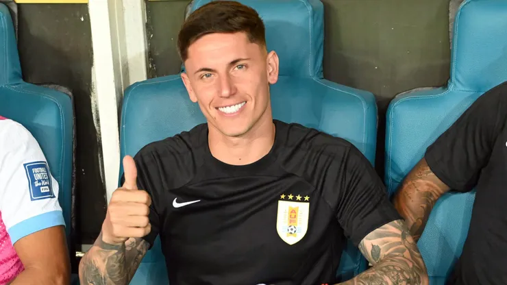 Brian Rodríguez durante partida entre Brasil e Uruguai, na Fonte Nova, pelas Eliminatórias para a Copa do Mundo de 2026.