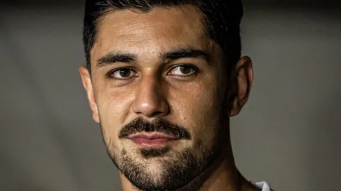 João Basso durante partida contra o CRB.