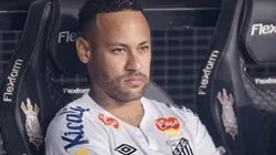 Neymar durante partida pelo Santos. Foto: Marcello Zambrana/AGIF