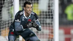 Léo Jardim, goleiro do Vasco, durante partida contra o Fortaleza, pelo Brasileirão Betano. Foto: Jorge Rodrigues/AGIF.