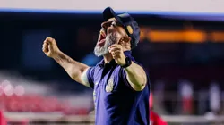 Rafael Guanaes técnico do Mirassol comemora vitória após partida contra o São Paulo no estádio Morumbi pelo campeonato Brasileiro A 2025. Foto: Fabio Giannelli/AGIF