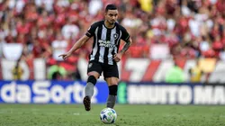 Rafael, ex-jogador do Botafogo, durante partida contra o Flamengo, pelo Campeonato Brasileiro de 2023. Foto: Thiago Ribeiro/AGIF.