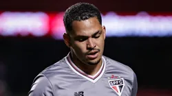 Luciano jogador do São Paulo durante aquecimento antes da partida contra o Mirassol no estádio Morumbi pelo campeonato Brasileiro A 2025.