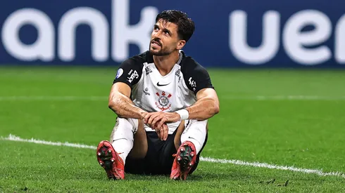 Héctor Hernández protestou contra a arbitragem. Foto: Fabio Giannelli/AGIF