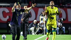 Rafael Guanaes, tecnico do Mirassol comemora gol de Reinaldo contra o Sao Paulo no estadio Morumbi pelo campeonato Brasileiro A 2025.