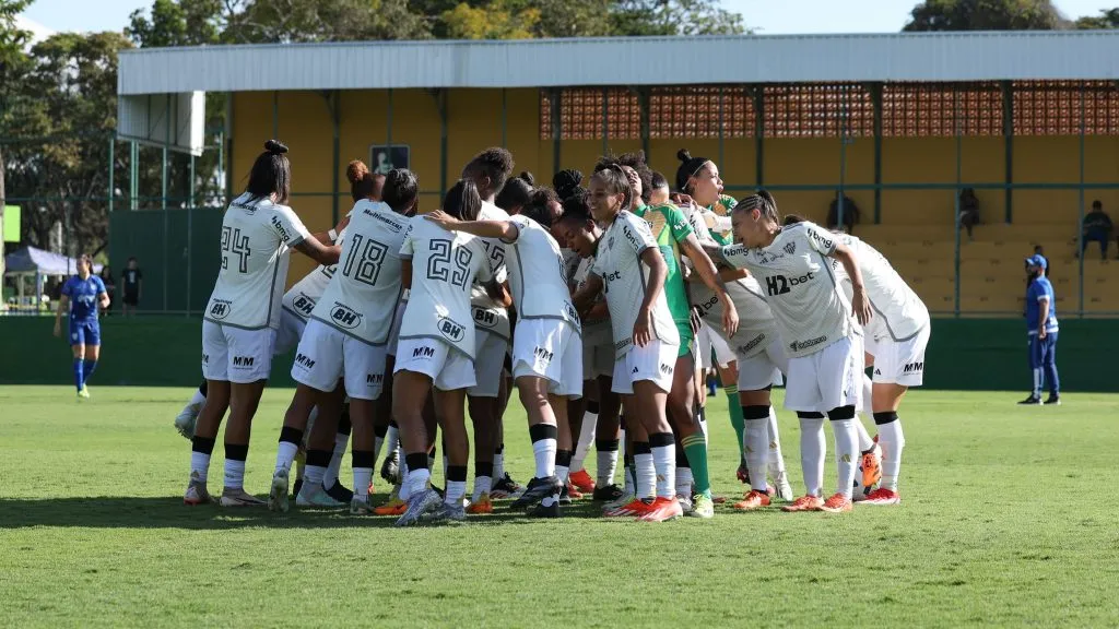 Grupo de jogadoras do Atlético-MG