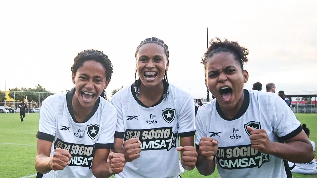 Jogadoras do Botafogo Sub-20 na Copa Rio Feminina
