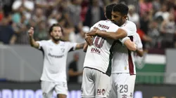 Jogadores do Fluminense comemoram gol marcado na temporada. Foto: Mateus Bonomi/AGIF.