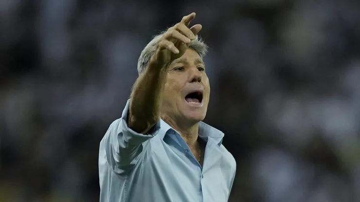 Renato Gaúcho técnico do Fluminense durante partida contra o Vasco no estádio Maracanã pelo campeonato Brasileiro A 2025.