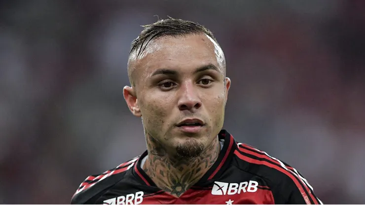 Cebolinha deve deixar o Mengão em breve.