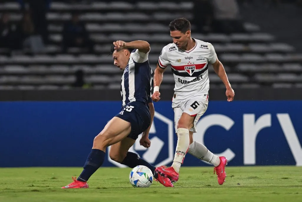 Talleres x São Paulo na Libertadores 2025 – Foto: Hernan Cortez/Getty Images
