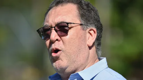 Marcelo Teixeira durante treinamento no CT Rei Pelé.