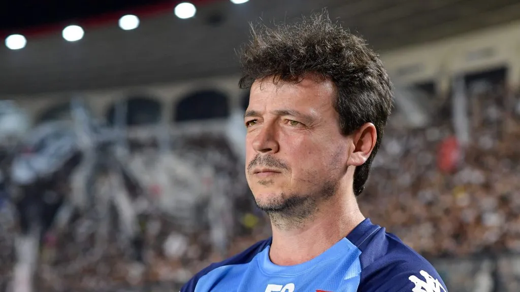 Fernando Diniz, comandante do Gigante da Colina. Foto: Thiago Ribeiro/AGIF.