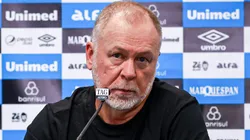 Mano Menezes durante entrevista coletiva após partida entre Grêmio e CSA, pela Copa do Brasil.