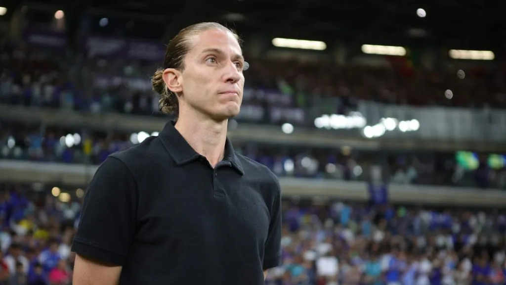 Filipe Luís, comandante do Rubro-Negro. Foto: Gilson Lobo/AGIF.