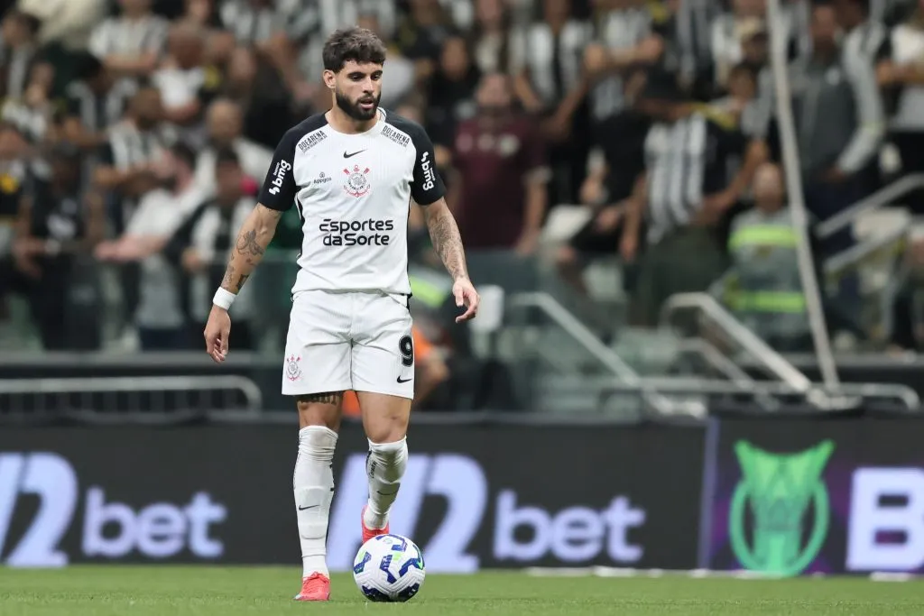 MG – BELO HORIZONTE – 24/05/2025 – BRASILEIRO A 2025, ATLETICO-MG X CORINTHIANS – Yuri Alberto jogador do Corinthians durante partida contra o Atletico-MG no estadio Arena MRV pelo campeonato Brasileiro A 2025.  Foto: Gilson Lobo/AGIF