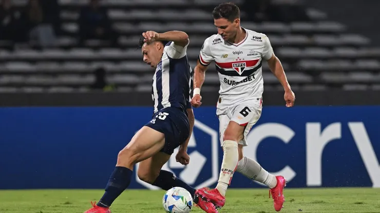 São Paulo x Talleres se enfrentam pela Copa Libertadores. (Photo by Hernan Cortez/Getty Images)