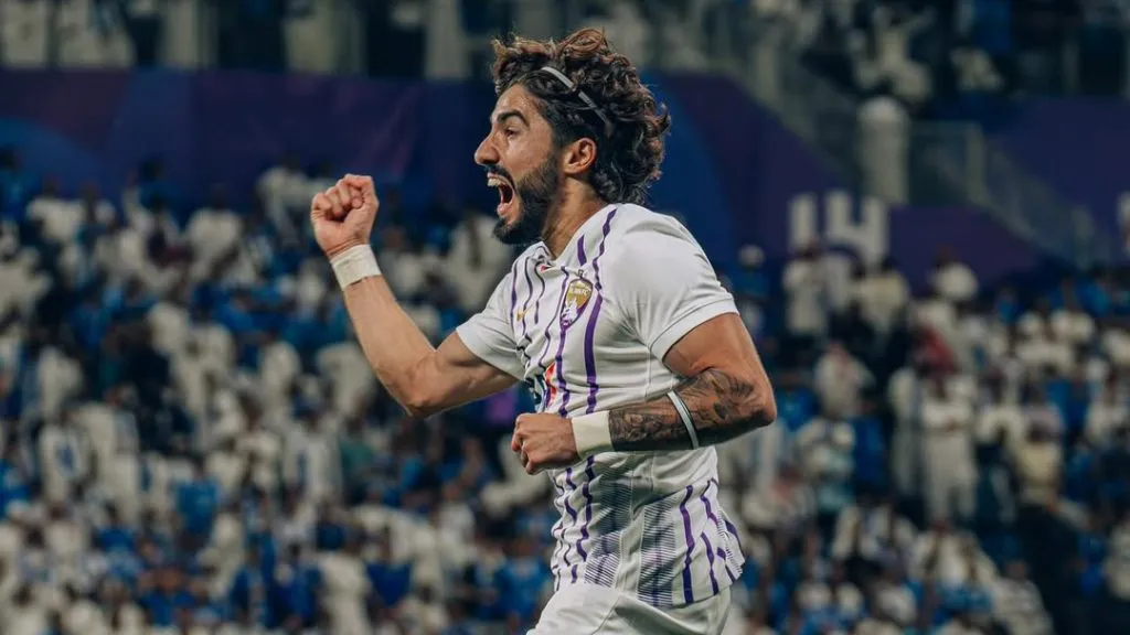 Erik ex-Internacional atuando no Al-Ain – Foto: Reprodução/Instagram