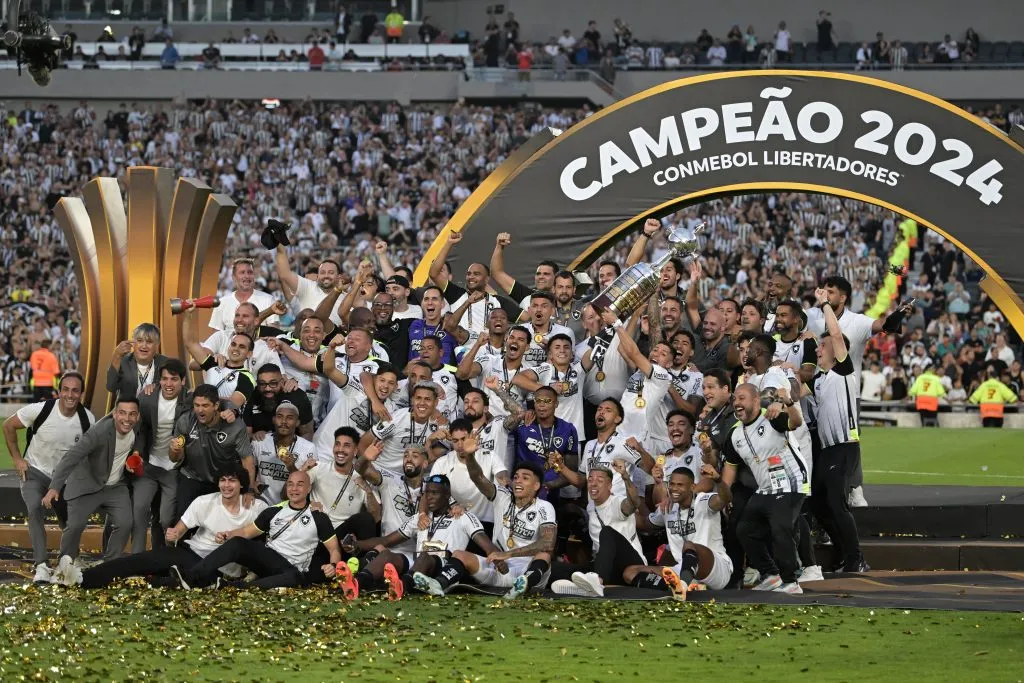 Botafogo foi o último time a vencer a Copa Libertadores – Foto: Marcelo Endelli/Getty Images