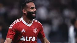 Thiago Maia jogador do Internacional comemora seu gol durante partida contra o Corinthians - Foto: Ettore Chiereguini/AGIF