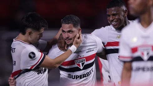Luciano comemorando gol pela Copa Libertadores 2025. Foto: Ettore Chiereguini/AGIF